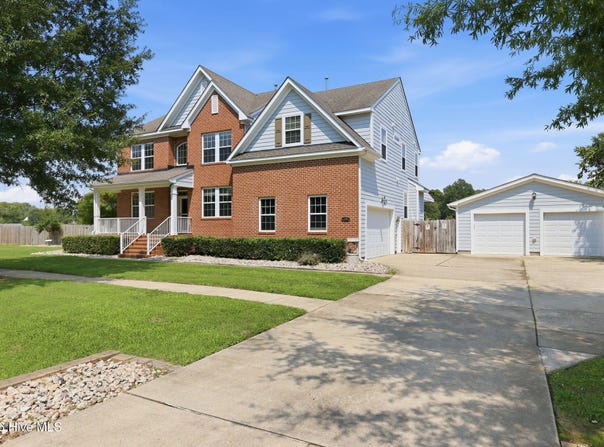 110 Surf Scoter Loop, Moyock, NC 27958