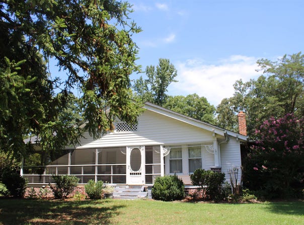 675 Old Mill Road, Campobello, SC 29322