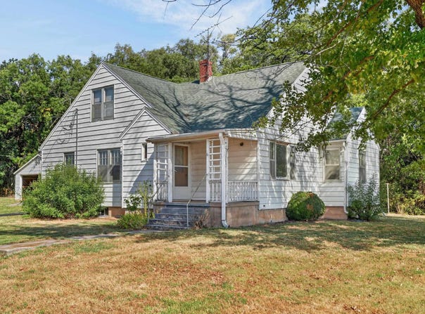 1145 State Road 14, Lyons, KS 67554