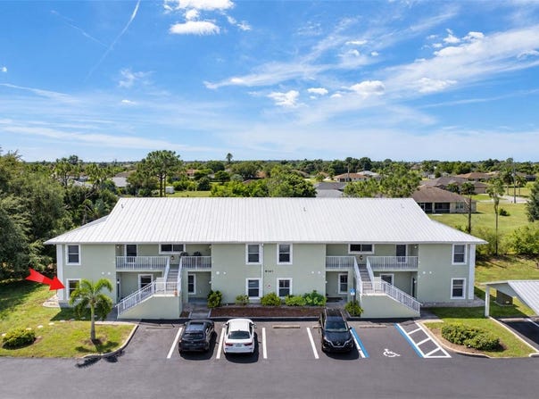 8101 MEMORY Lane, ROTONDA WEST, FL 33947