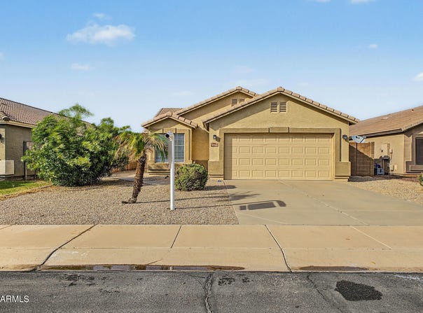 11410 W ROANOKE Drive, Avondale, AZ 85392