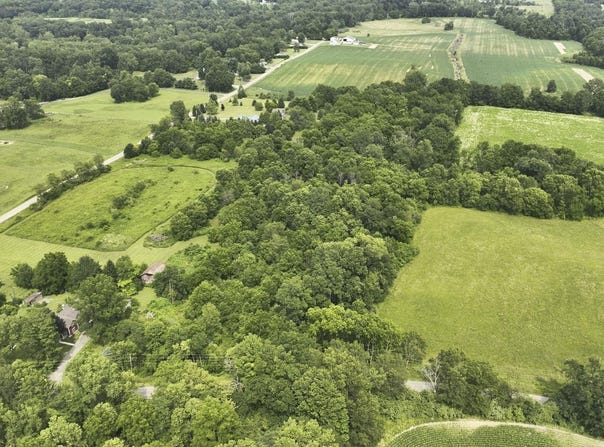 ***** N 900 E Road, Pierceton, IN 46562