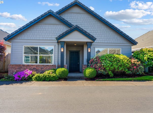 2030 LAKELAND Way, Eugene, OR 97408