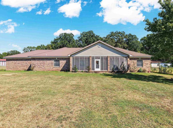 2481 S Pointer Road, Pine Bluff, AR 71603