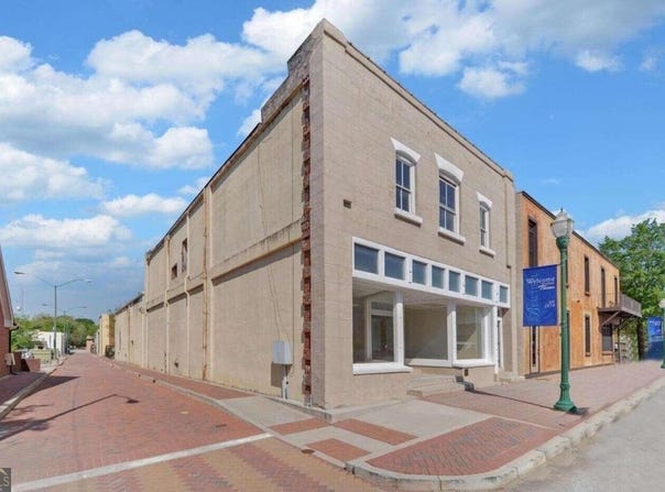 111 N Sage Street, Toccoa, GA 30577