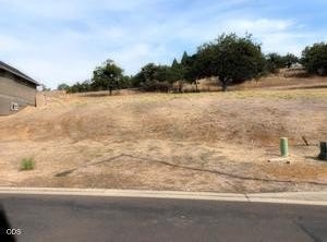 1001 Ruby Meadows Drive, Eagle Point, OR 97524