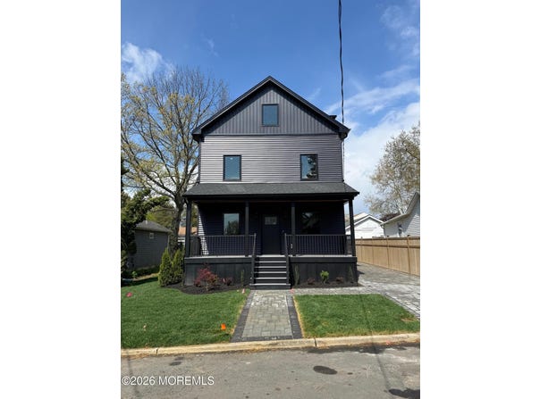 21 Bellevue Avenue, Leonardo, NJ 07737