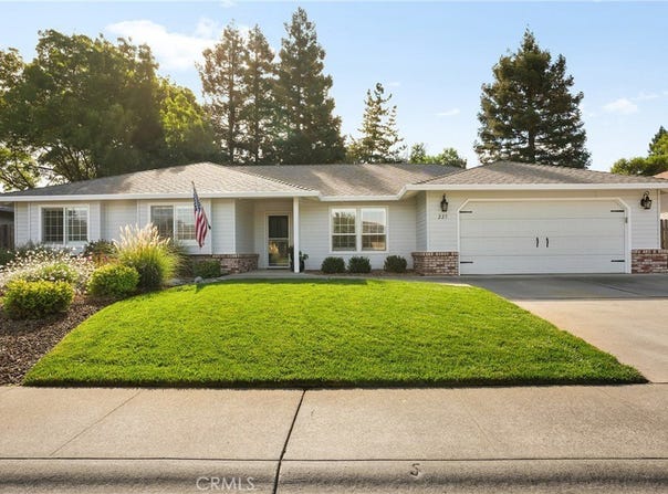 225 Silver Lake Drive, Chico, CA 95973