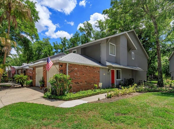 626 Red Oak Circle, Altamonte Springs, FL 32701