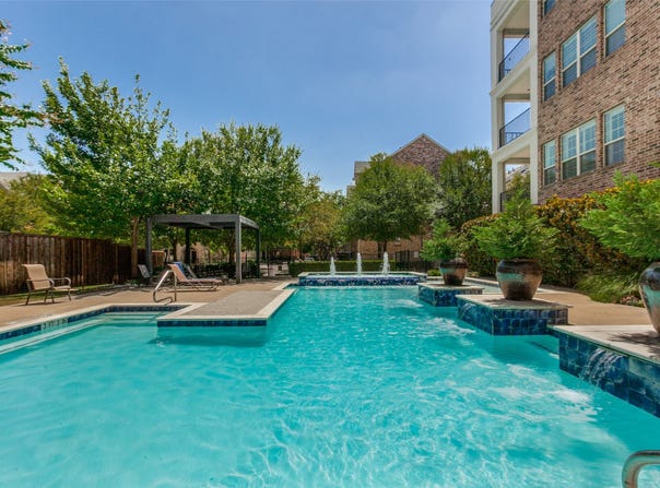 15875 Spectrum Drive, Addison, TX 75001