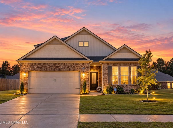 2093 Tulip Drive, Hernando, MS 38632
