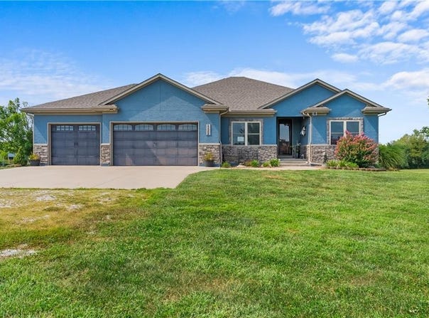 12908 E 244th Street, Peculiar, MO 64078
