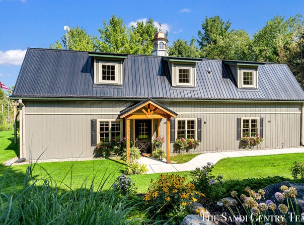 8567 Chuckanut Drive, Montague, MI 49437