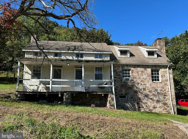 3223 DAYS MILL ROAD, YORK, PA 17408