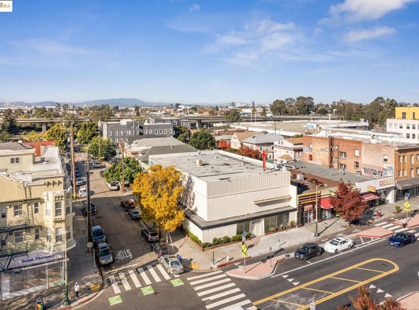 2505 Telegraph Ave, Oakland, CA 94612