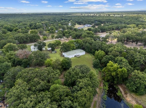 14847 N 3rd St, Scurry, TX 75158