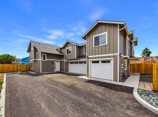 320 Ponderosa Court, Eureka, CA 95503
