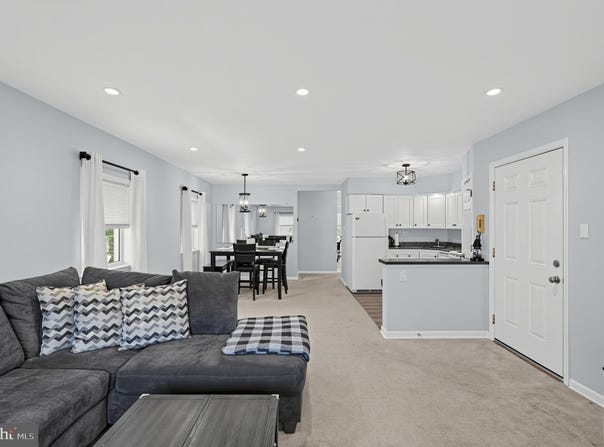 354 S SWARTHMORE Avenue, SWARTHMORE, PA 19081