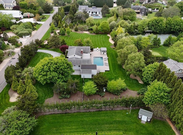 4 Stillwaters Lane, Westhampton Beach, NY 11978