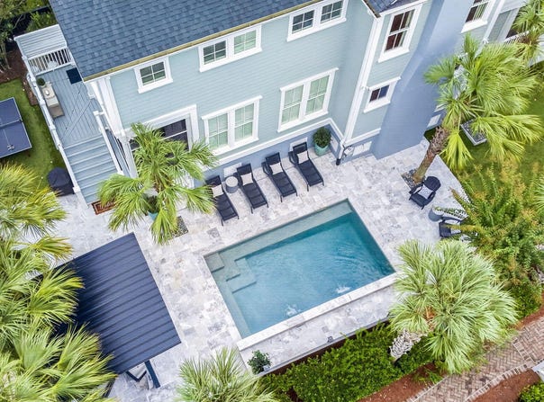 557 Galera Lane, Mount Pleasant, SC 29464