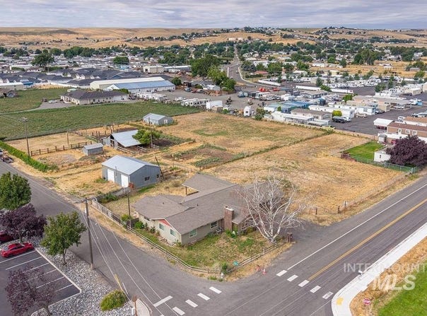 2001 5th Ave, Clarkston, WA 99403