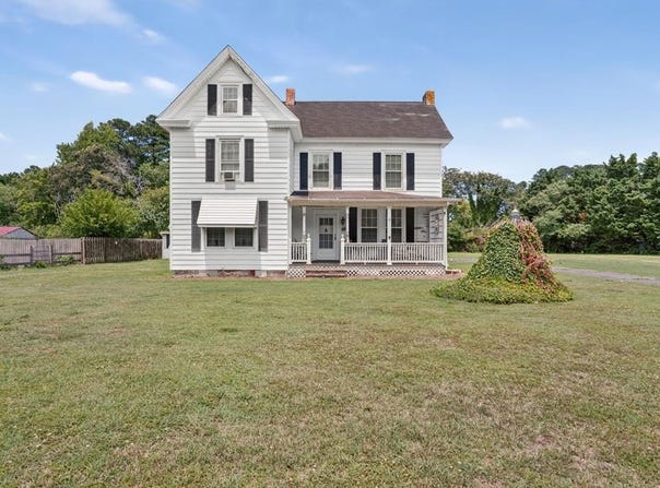 26171 SHORE MAIN DR, BLOXOM, VA 23308