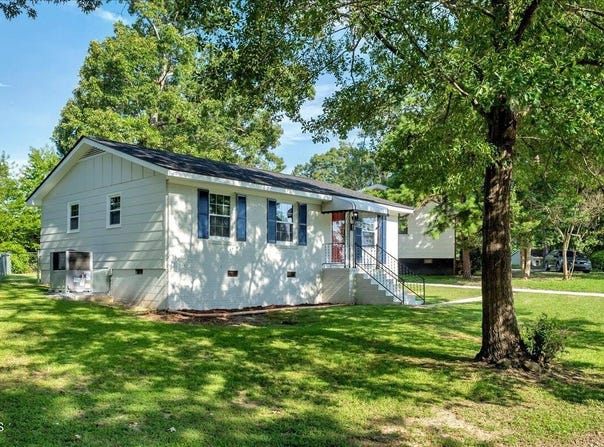 120 Southgate Drive, Roanoke Rapids, NC 27870