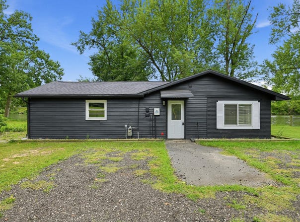 58730 Ash Road, Three Rivers, MI 49093