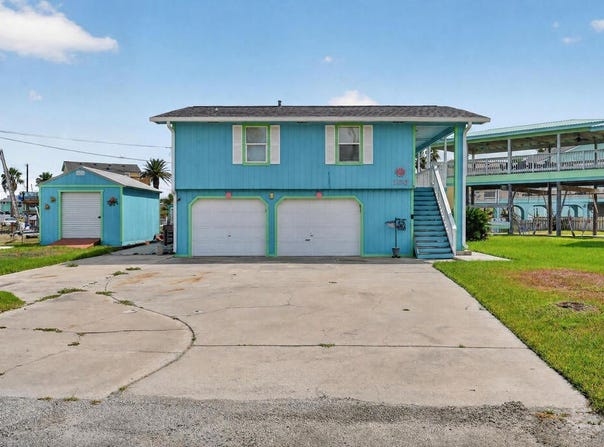 106 Bayshore Circle, Ingleside, TX 78362