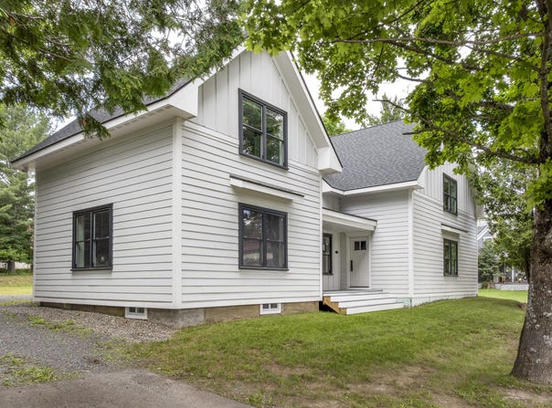 36 Pleasant Street, Rangeley, ME 04970