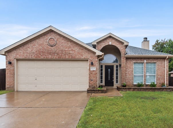12448 Silver Mist Trail, Fort Worth, TX 76028