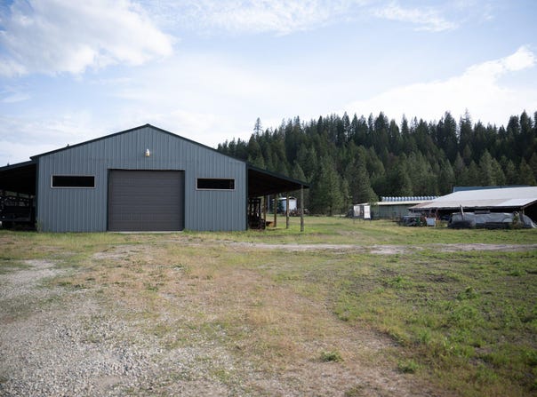 4 WATERVIEW Dr, KETTLE FALLS, WA 99141