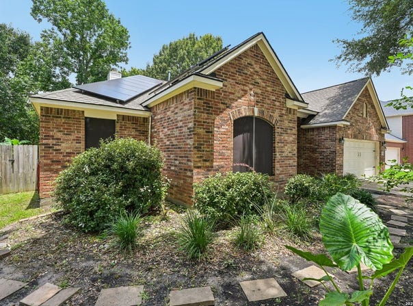 2115 CHESTER FORT DR, Spring, TX 77373