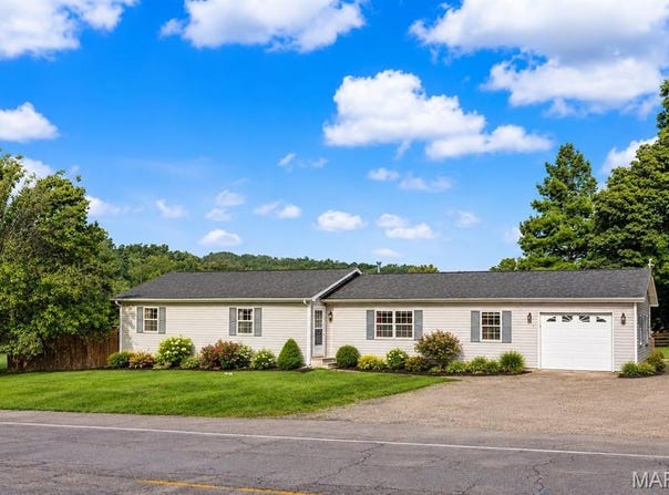 301 State Highway 51 S, Marble Hill, MO 63764