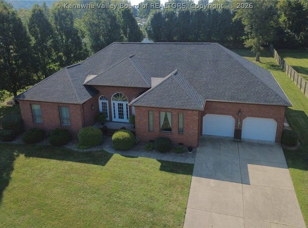 10 Anchors Way, Winfield, WV 25213