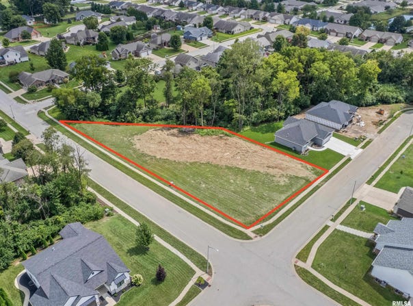 600 Rock River Road, Springfield, IL 62711