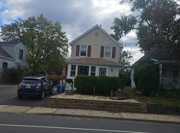 1246 Florence Avenue, Union Beach, NJ 07735