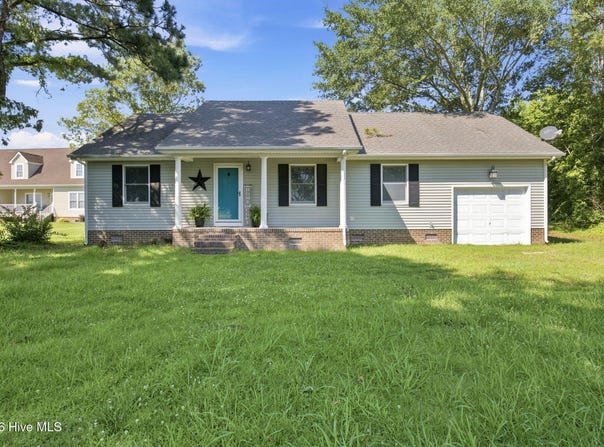 861 Tulls Creek Road, Moyock, NC 27958