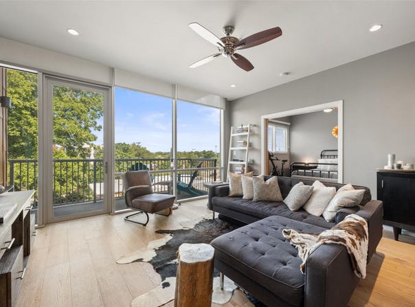 1600 Barton Springs Rd, Austin, TX 78704