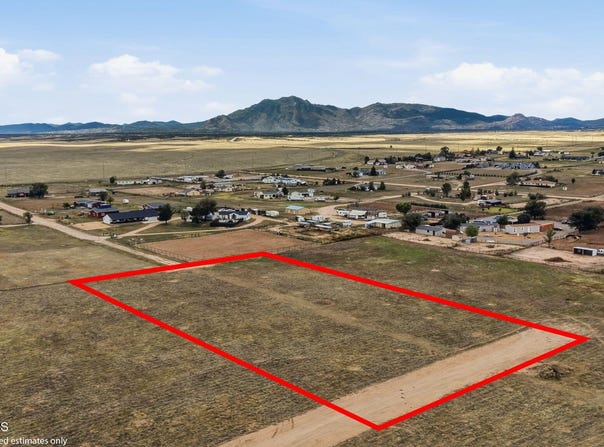 W Road 3 S lot: D, Chino Valley, AZ 86323