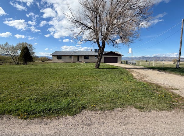 105 E 2ND N, Paris, ID 83261
