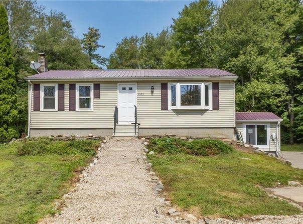 1653 Snake Hill Road, Glocester, RI 02857