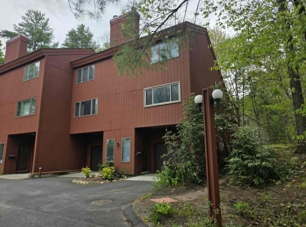 9 Evergreen Lane, Brattleboro, VT 05301