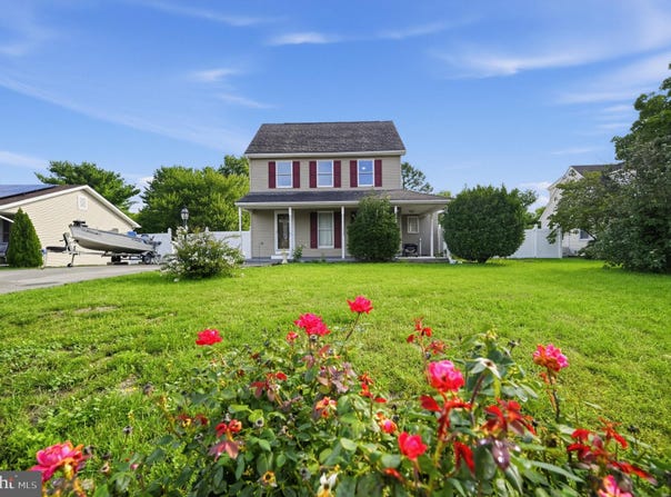 221 KILLDEER Road, STEPHENS CITY, VA 22655