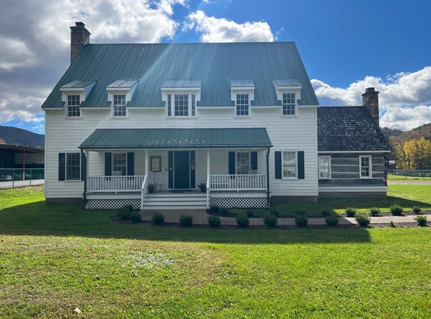 38496 E Midland Trl, Caldwell, WV 24925