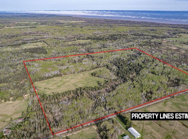 296X S Amnicon River Rd, South Range, WI 54874