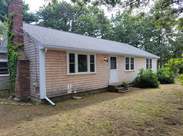 8 Westbury Way, Cotuit, MA 02635