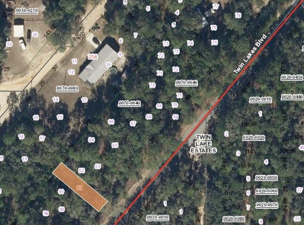 TWIN LAKES Boulevard, INTERLACHEN, FL 32148
