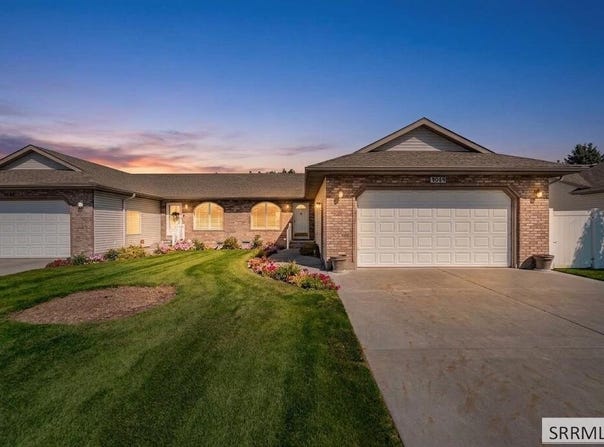 3049 Brookstone Circle, Ammon, ID 83406