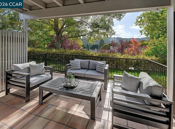 925 Terra California Dr, Walnut Creek, CA 94595